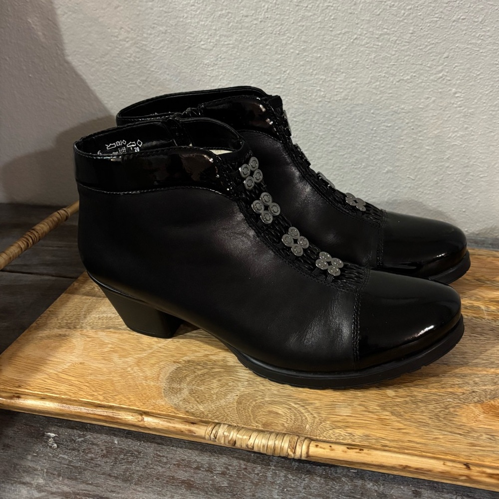 Reiker Women Ankle Boot Size 41 EU ( US 9.5 )Black Leather Wool Lined Comfy Warm